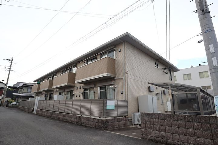 ヴォラーレの外観