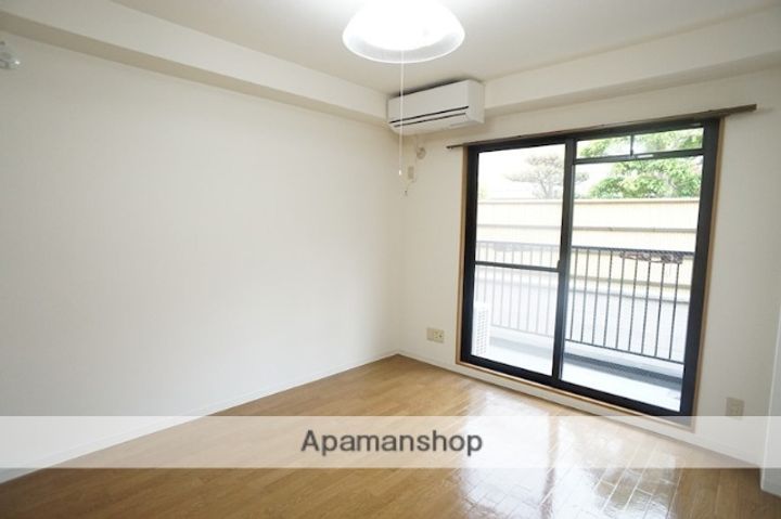 パルコートの内装