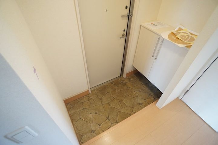 メゾン エスポワールの玄関