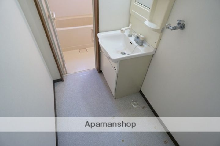 メディオ Aの内装
