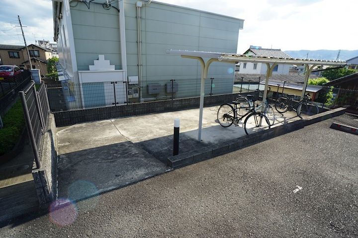 レオパレスWILL南郡山106の内装