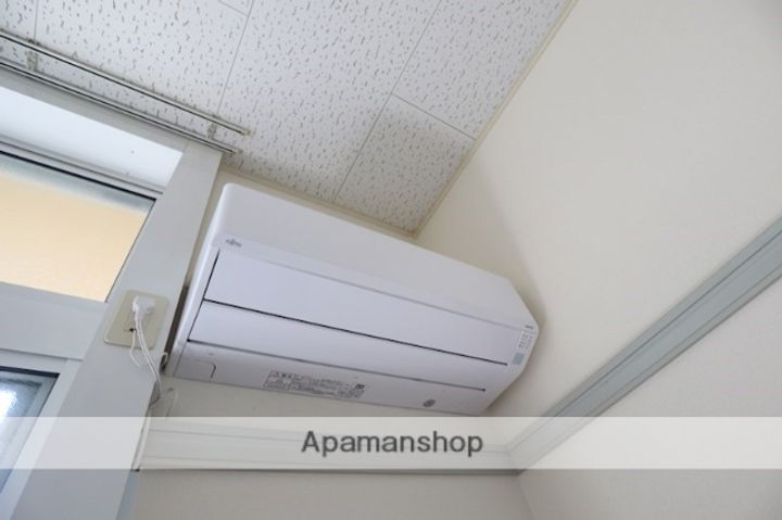 奈良県大和郡山市筒井町の賃貸アパートの内装