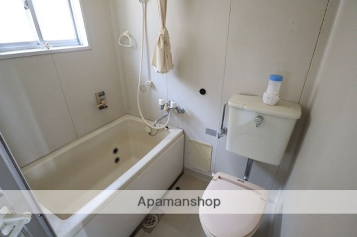 にしかわ住宅横借家の内装