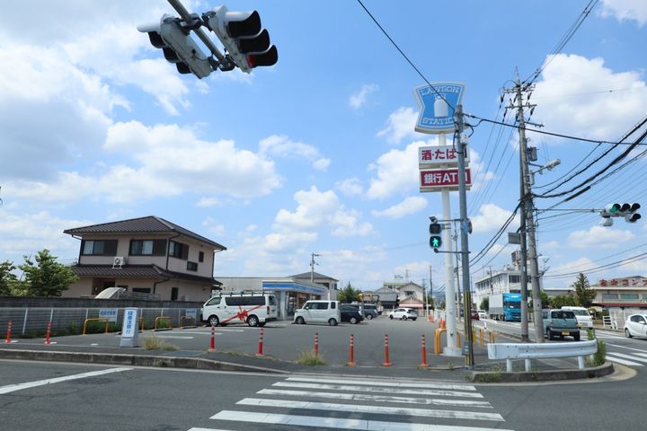 ブランドールΑ(アルファ)の周辺