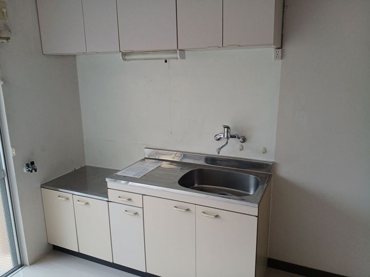 和歌山県田辺市上の山2丁目の賃貸マンション201のキッチン