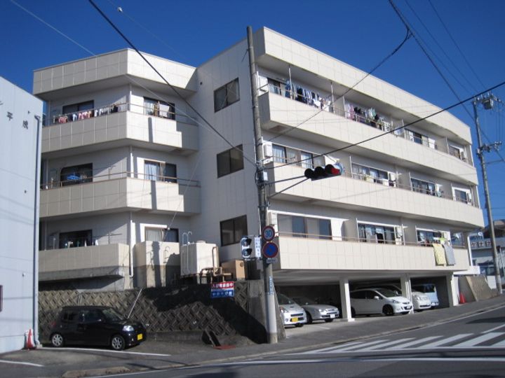 和歌山県田辺市朝日ヶ丘の賃貸アパート104の外観