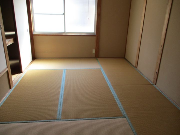 マンション沢田4の居間