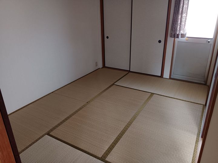 和歌山県田辺市新万の賃貸アパートの居間