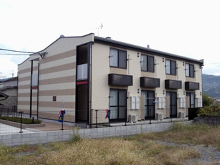 レオパレス紀北204の外観