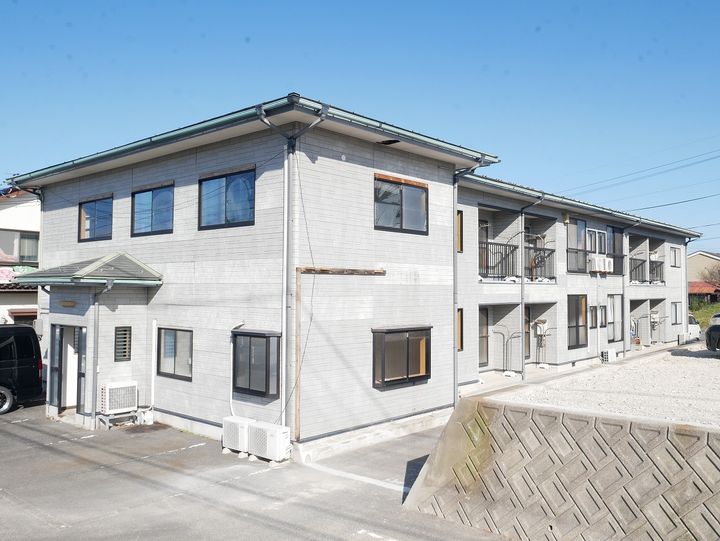 薫る風ハイツ203の外観