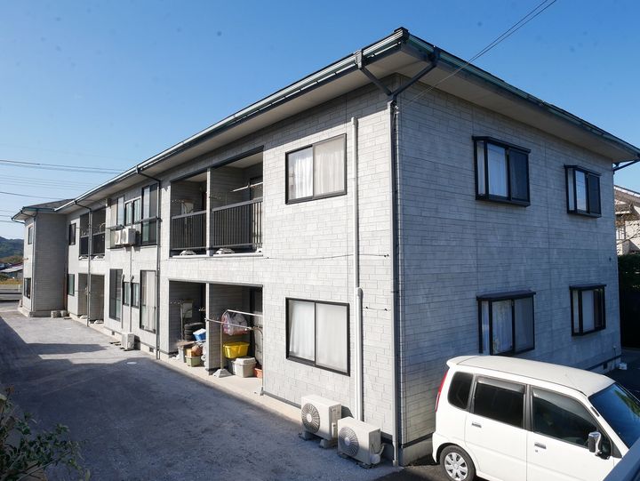 薫る風ハイツ203の外観