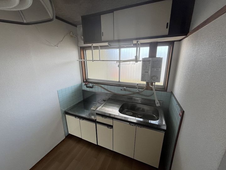 章マンション301のキッチン