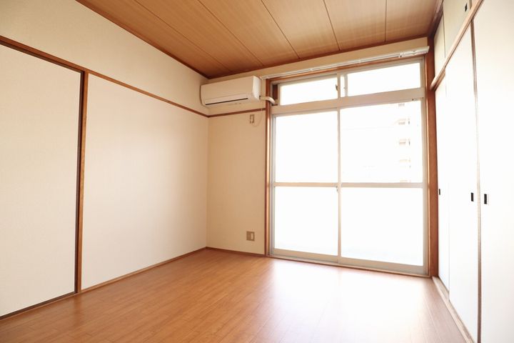 前川マンション206の内装