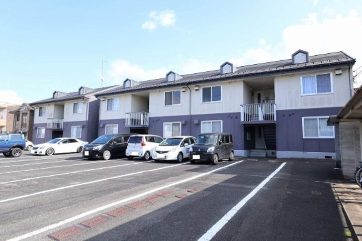 ハイツ オーク A棟の外観