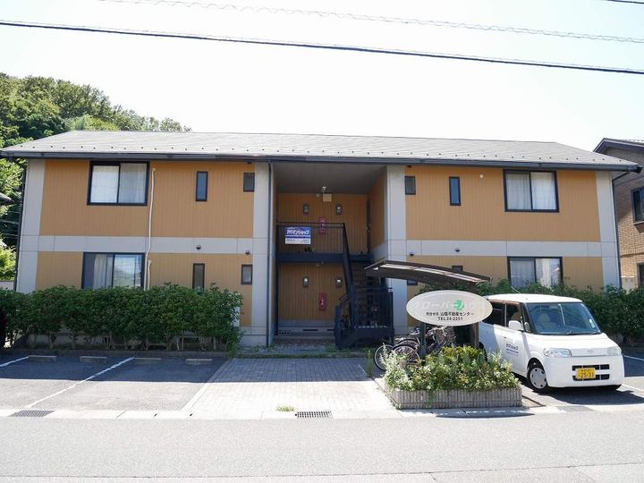 クローバーハウス202の外観