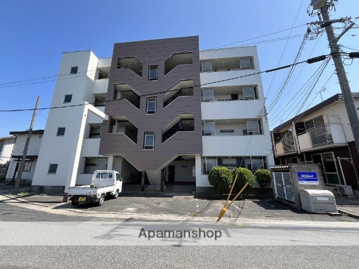 モニマン・デ・アルマ106の外観