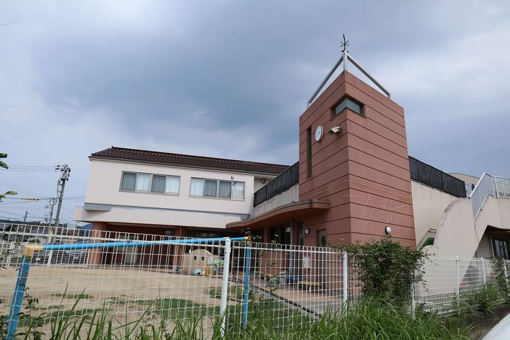エバーレジダンスの周辺