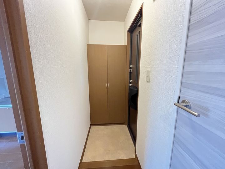 ボナールヴィラ203の玄関