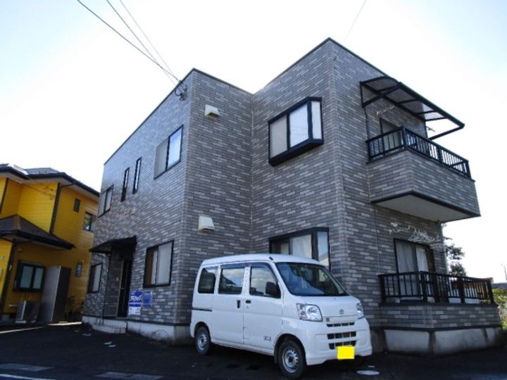 ジュネス雲山の外観