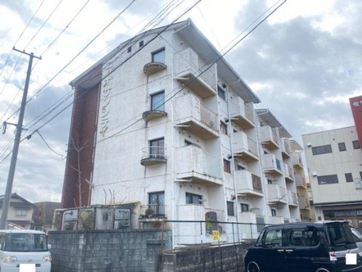 コーポサンシティの外観
