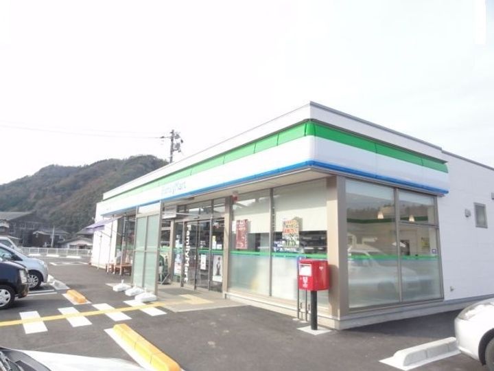 アミマールⅡの周辺