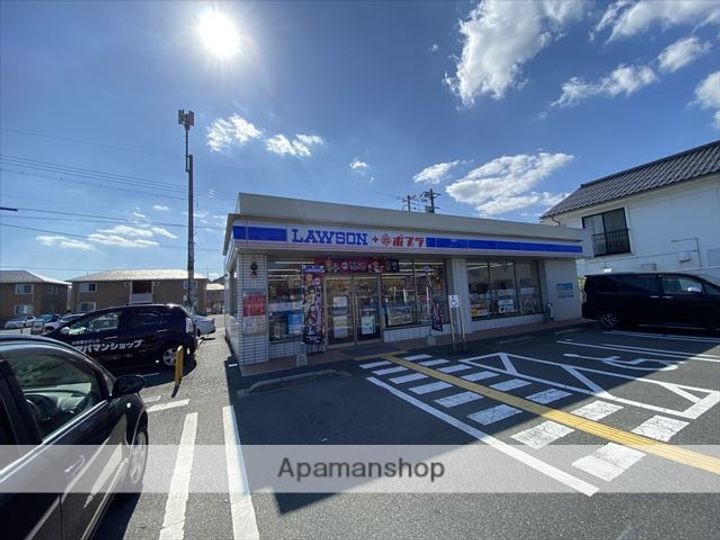 クラビスCの周辺