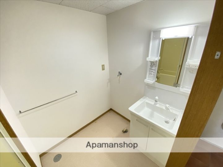 スカイマンションA306の内装