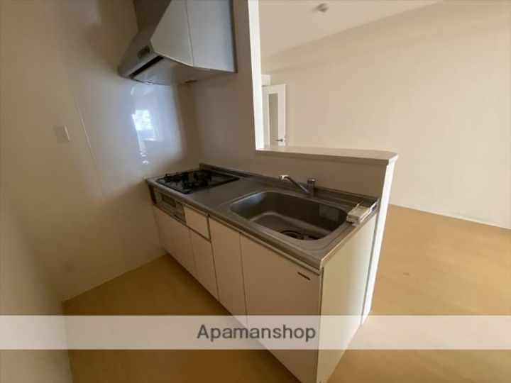 東町ビルのキッチン