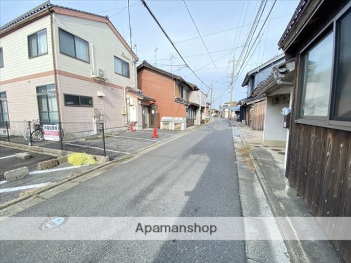 パープルHの周辺