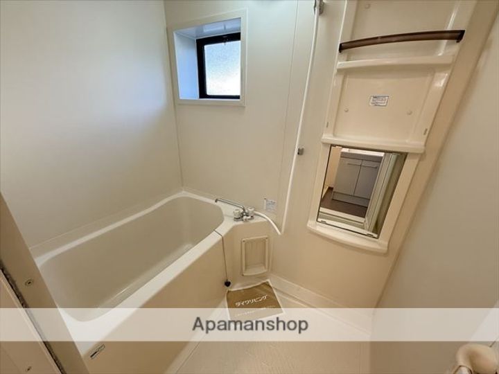 鳥取県米子市皆生新田2丁目の賃貸アパート102の風呂