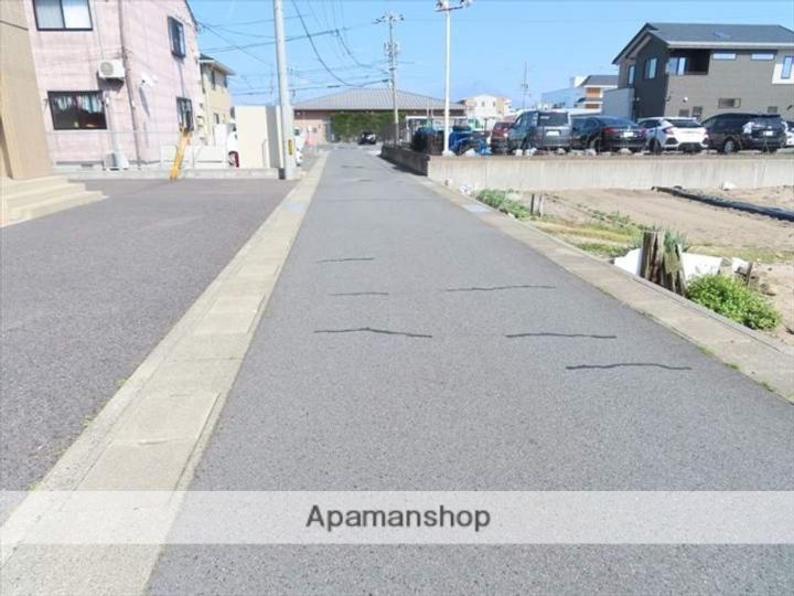 鳥取県米子市新開6丁目の賃貸アパート103の周辺