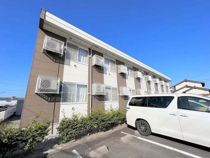 レオパレスイースマイル207の外観