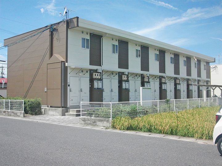 レオパレスイースマイル207の外観