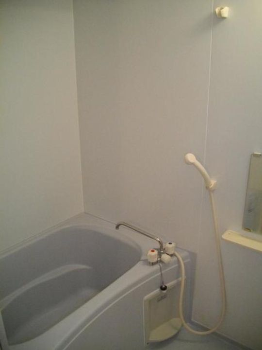 モクレレの風呂