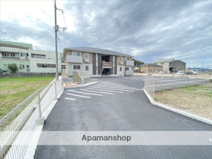 鳥取県米子市陰田町の賃貸アパート102の外観