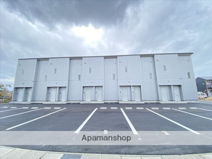 鳥取県境港市渡町の賃貸アパート102の外観