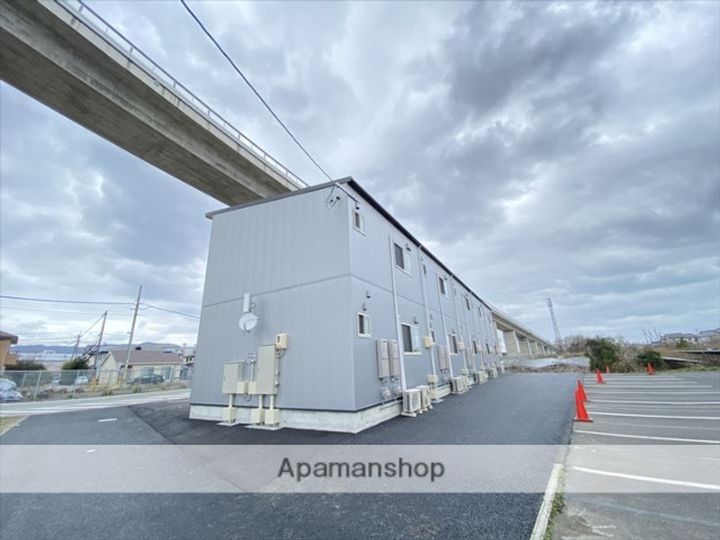 鳥取県境港市渡町の賃貸アパート102の外観