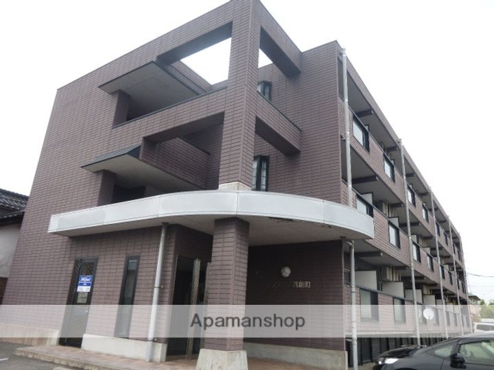 グランシア錦新町203の外観