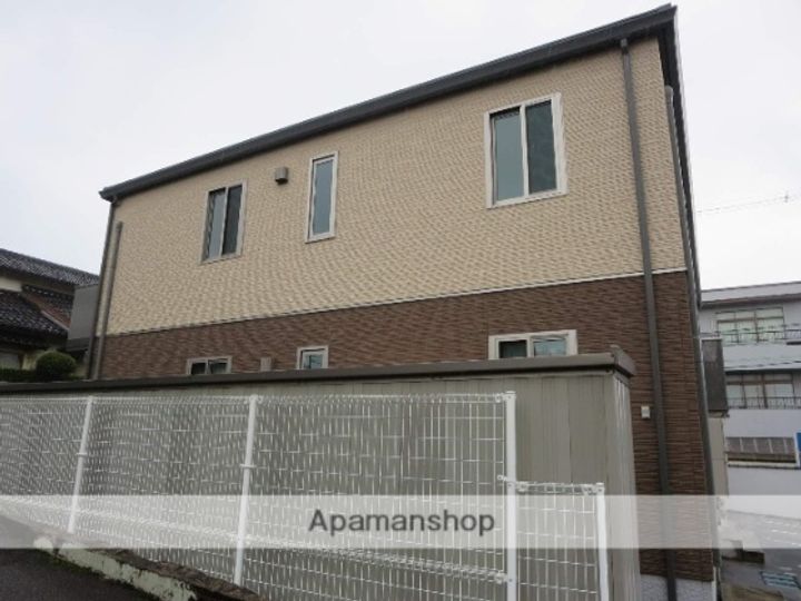 グラヴィ秋Ⅱの外観