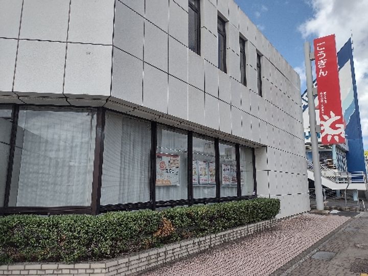 レオパレスラークⅢ206の周辺