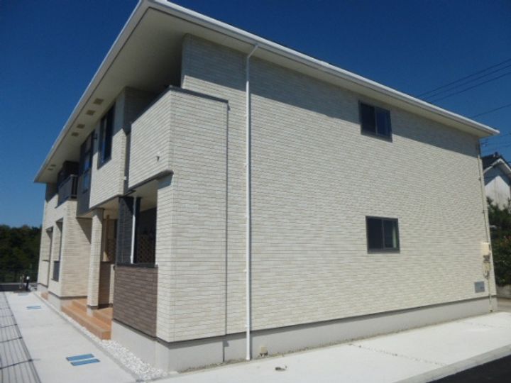 ラフレシールの外観