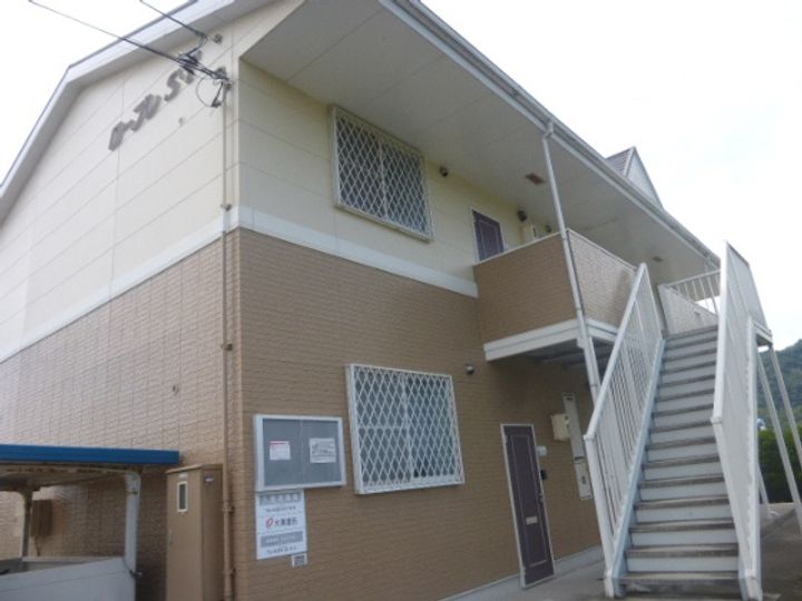 ローブレS・Tの外観