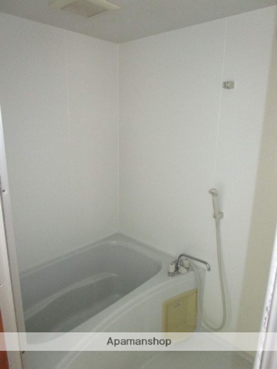 グラン・加茂B201の風呂