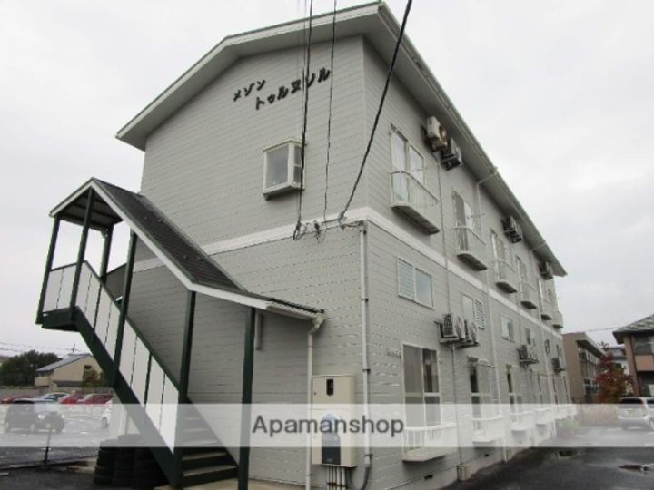 メゾントゥルヌソルの外観