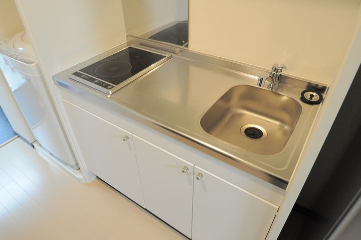 クレイノタウンコート 松江104のキッチン