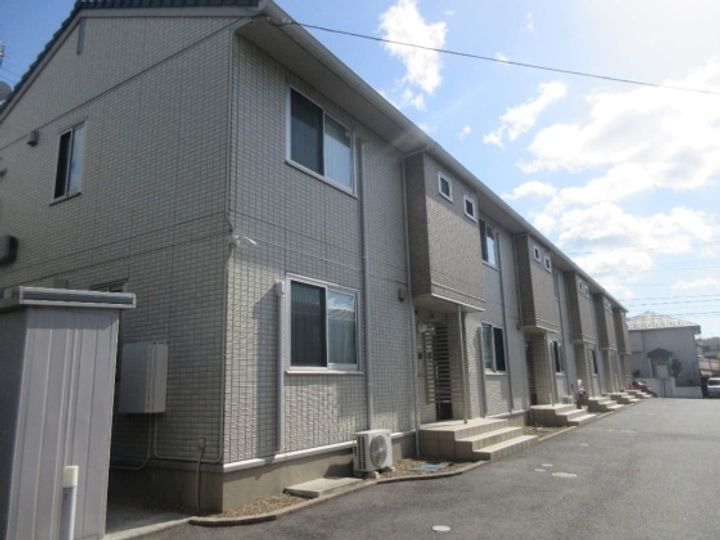 アルカンシェル B棟の外観