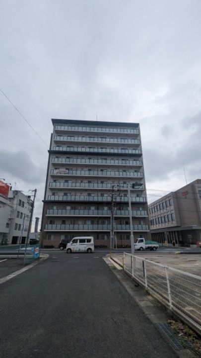 メゾン・ド・ウミライ 松江駅前の外観