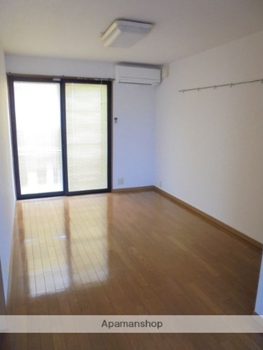 フェリーチェカーザ24C101の居間