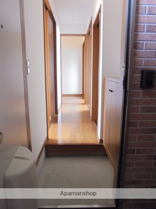 フェリーチェカーザ24C101の玄関