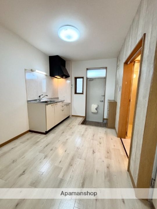 ガーデンハイツ高岡115の内装